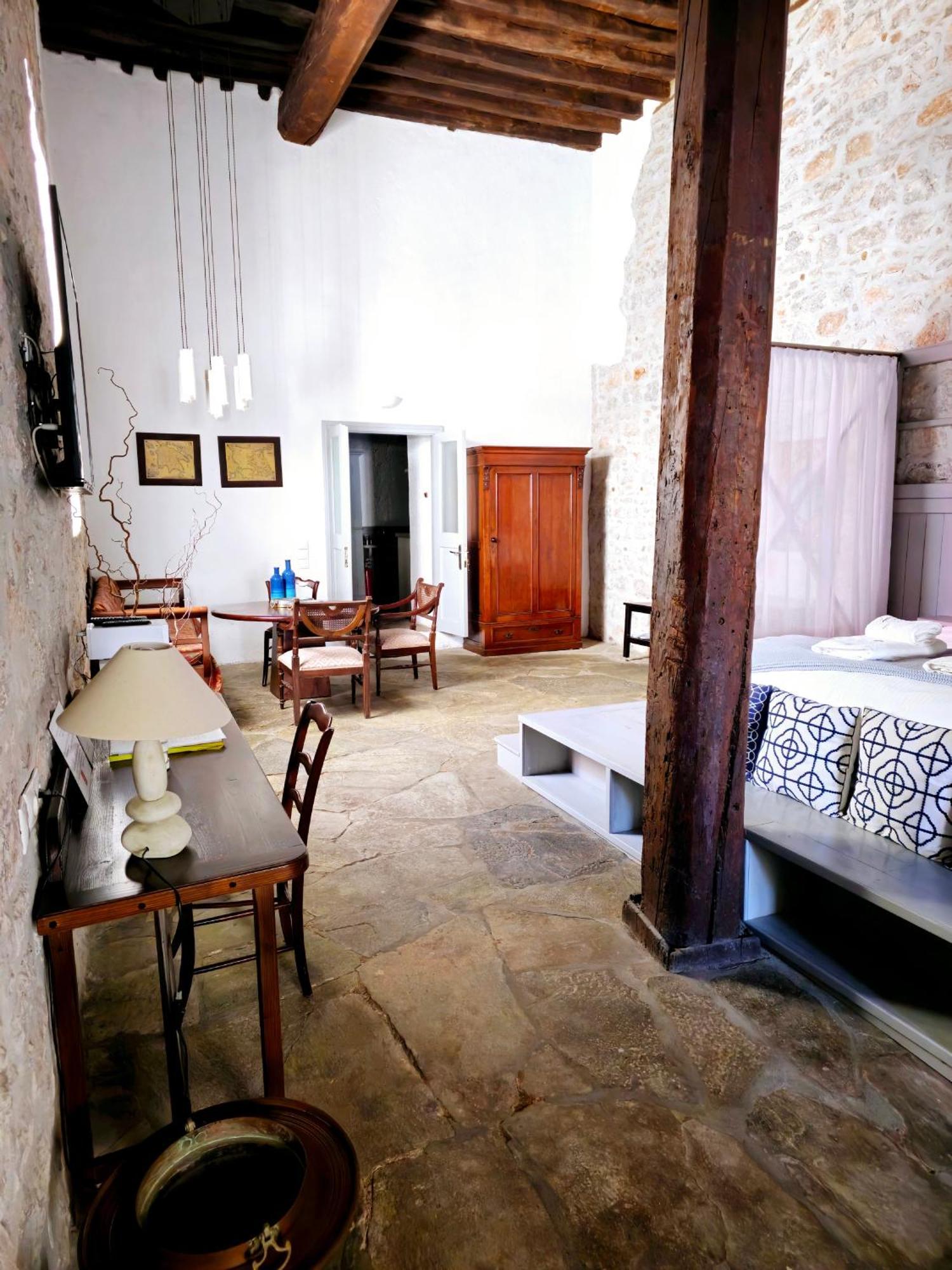 Keresbino Hydra Manor House Villa Eksteriør billede