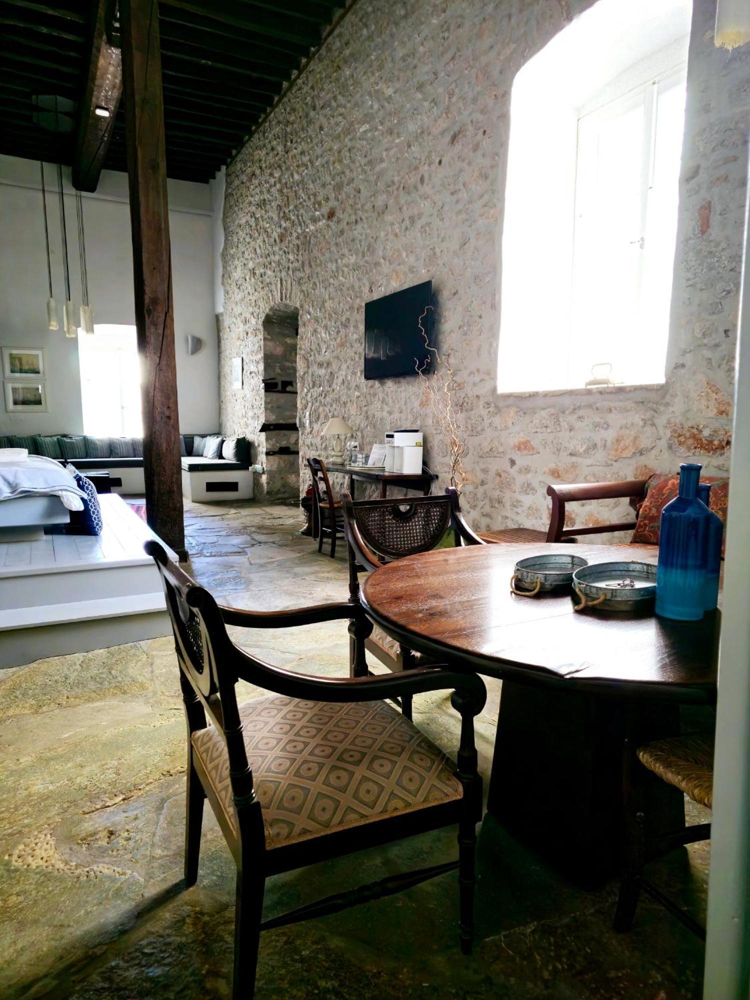 Keresbino Hydra Manor House Villa Eksteriør billede
