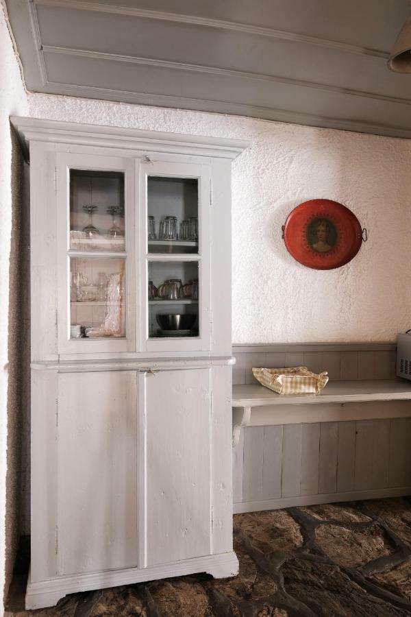 Keresbino Hydra Manor House Villa Eksteriør billede